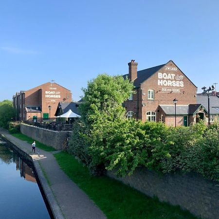 Boat & Horses Inn โอลดัม ภายนอก รูปภาพ