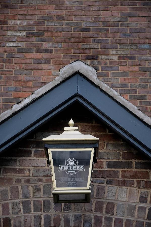 Boat & Horses Inn โอลดัม ภายนอก รูปภาพ