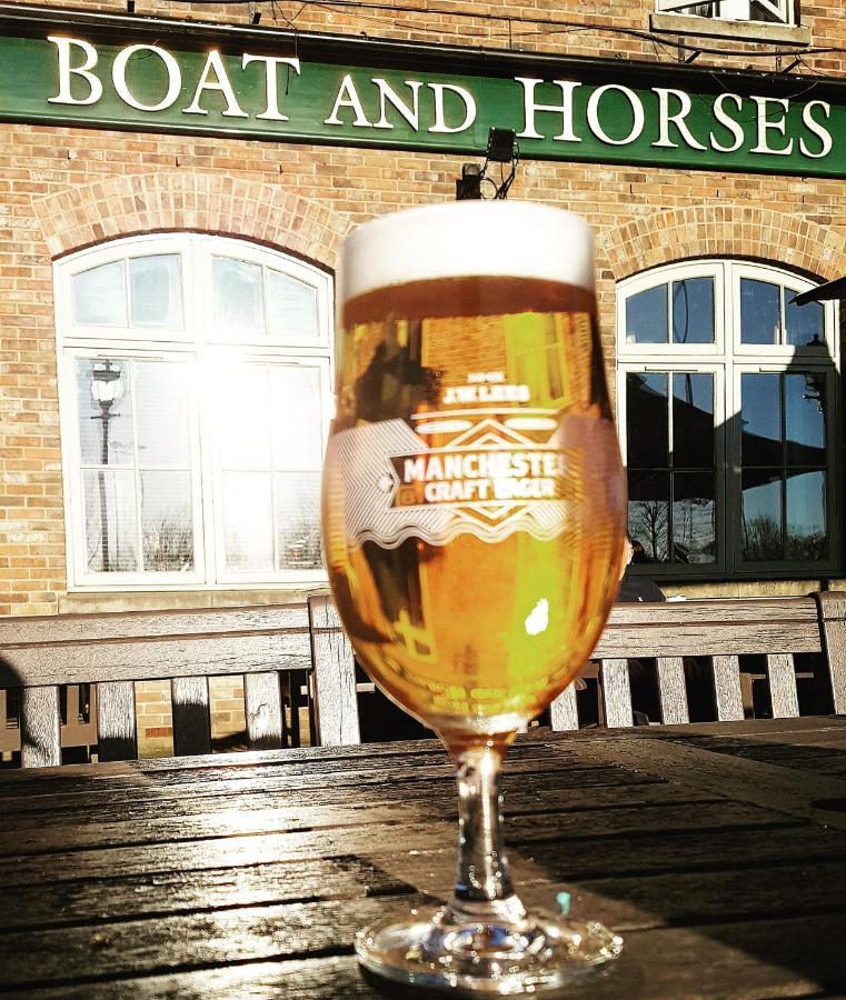 Boat & Horses Inn โอลดัม ภายนอก รูปภาพ