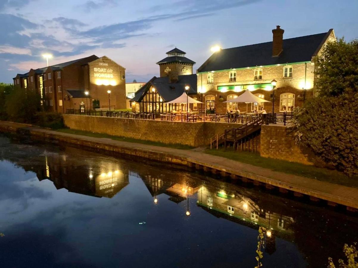 Boat & Horses Inn โอลดัม ภายนอก รูปภาพ